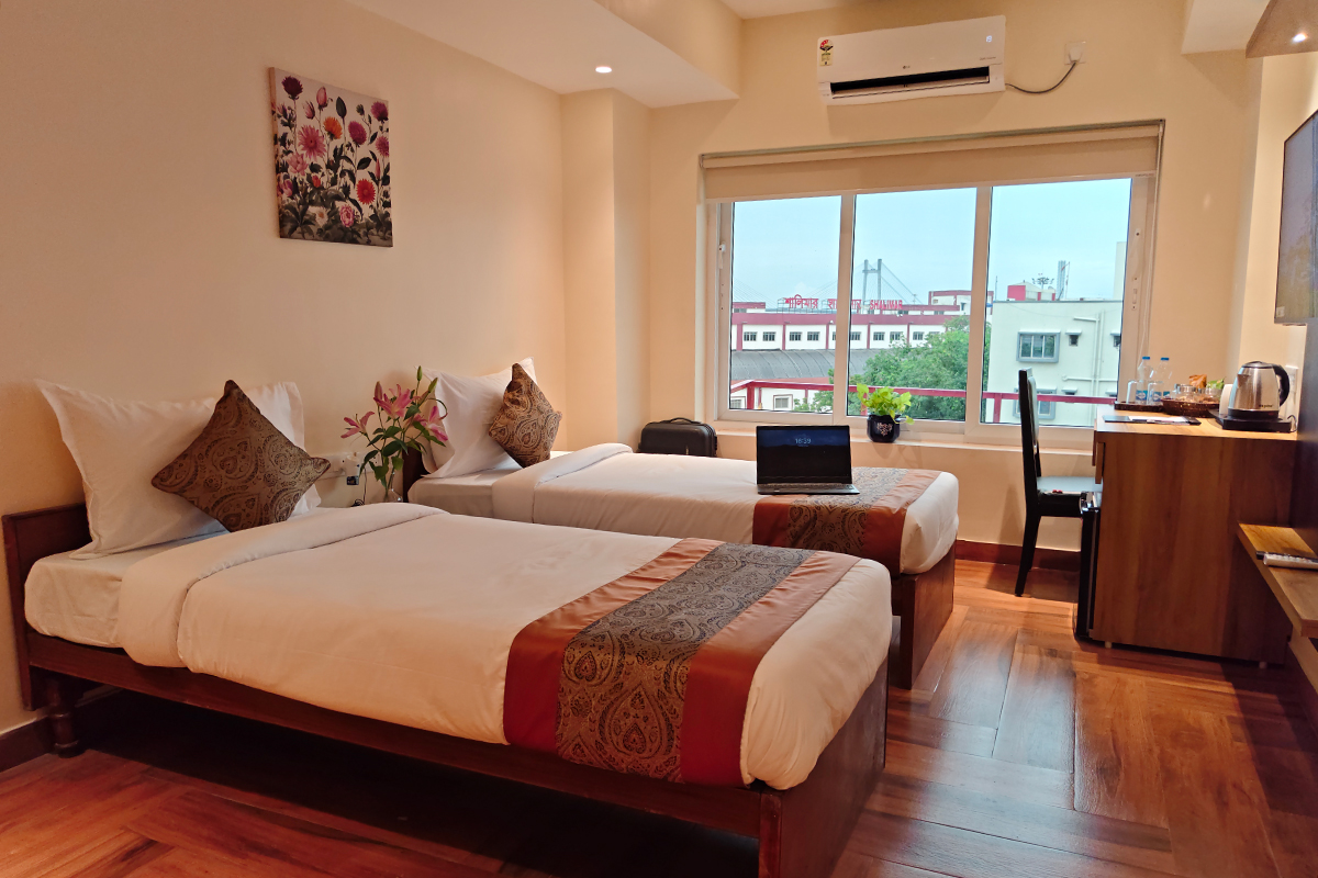Twin Bedroom